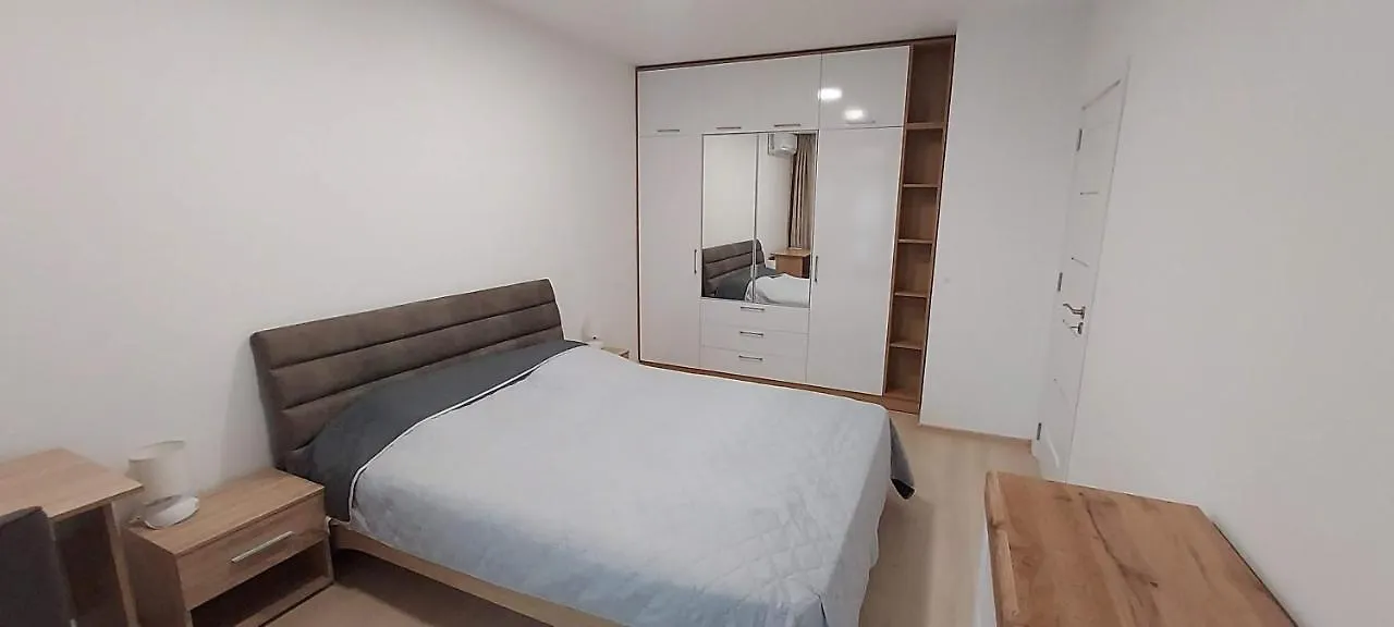 Sea Breeze Apartment Burgas