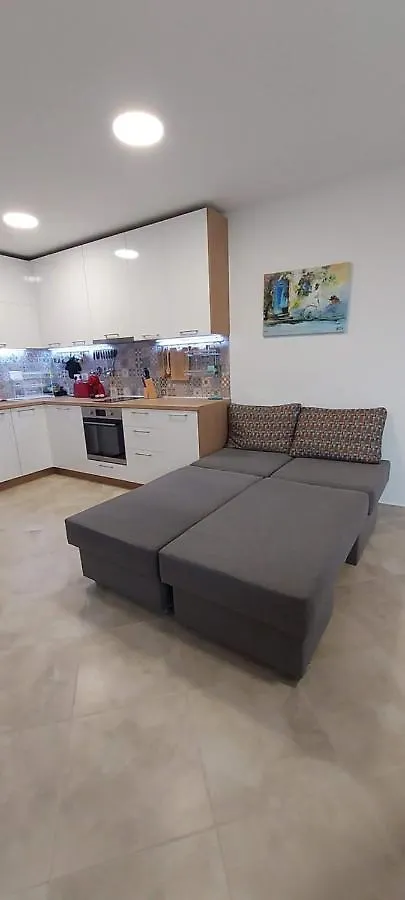Sea Breeze Apartment Burgas